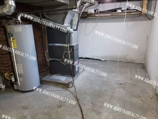 8410 W 55th Ter,, Merriam, KS 66202