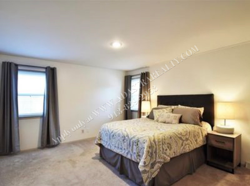 16112 W 141st Ter.,, Olathe, KS 66062