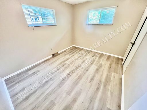 5801 Larsen Ln,, Shawnee, KS 66203
