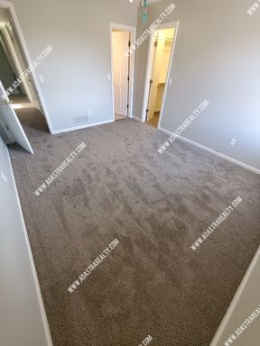 304 N 9th St,, Unit B, Louisburg, KS 66053