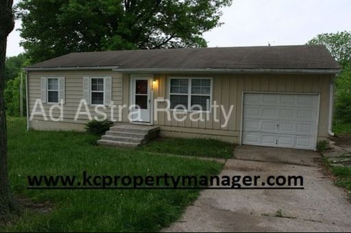 308 N Ponca Dr,, Independence, MO 64056-2045
