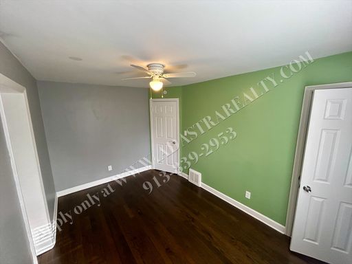 9 W Pocahontas Ln, , Kansas City, MO 64114