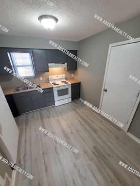  8201 Spring Valley Rd,  , Bldg 14 - 14A,, Belton, MO 64012
