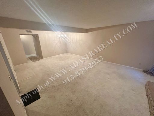 12708 W 110th Ter, , Overland Park, KS 66210