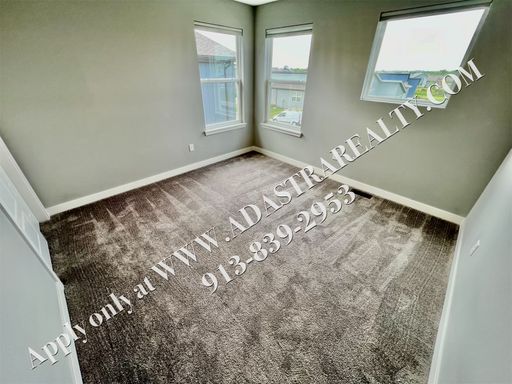 18013 Hauser St,, Overland Park, KS 66062