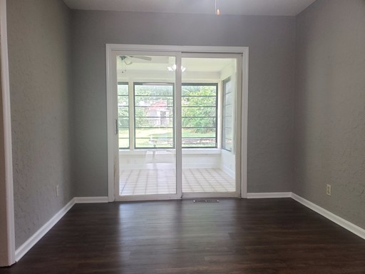 6017 Farley Ave,, Raytown, MO 64133-3763