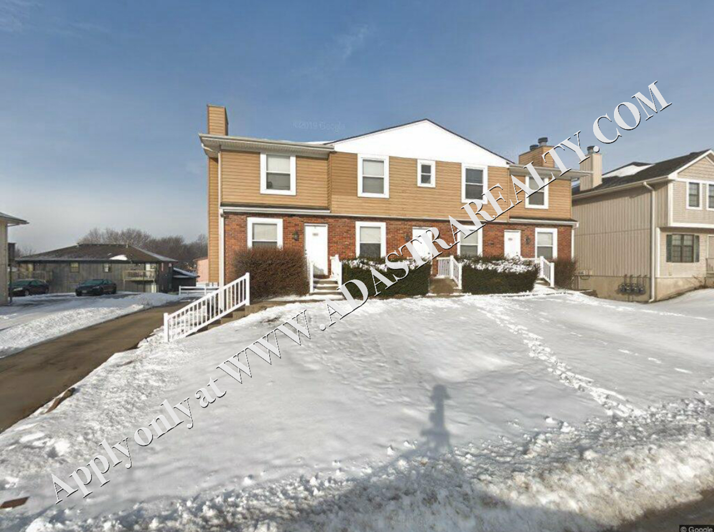 Blue Springs Apartment: 2101 SW 8th St,