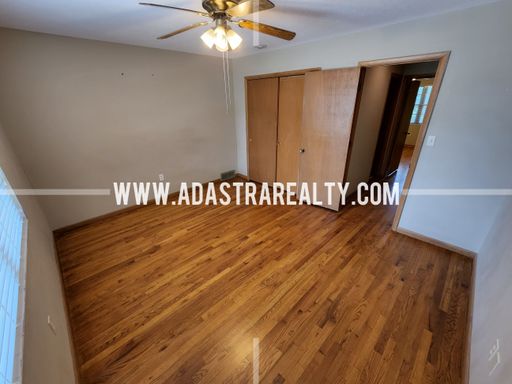 212 Brookside Dr,, Paola, KS 66071
