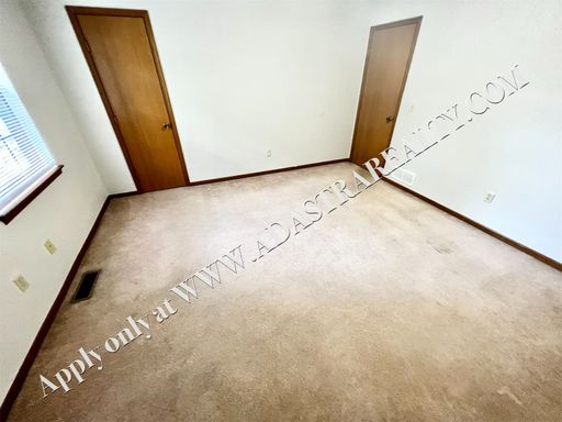 3502 NE Independence Ave,, Lee's Summit, MO 64064