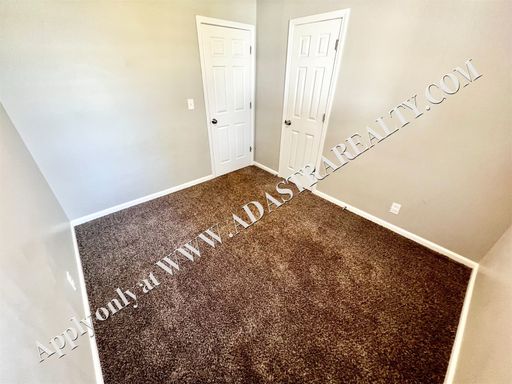 6044 Pflumm Rd,, Shawnee, KS 66216