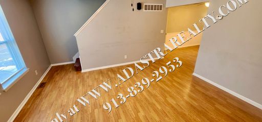 125 Kindred Ave,, Bonner Springs, KS 66012