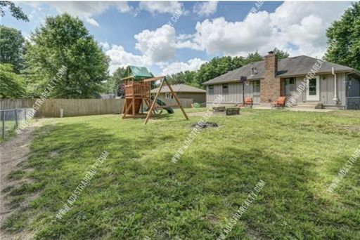 2900 SE 6th St,, Blue Springs, MO 64014