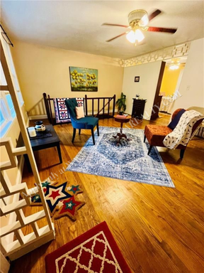 8700 W 82nd St, , Overland Park, KS 66204