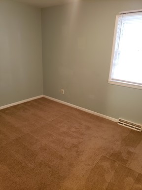 1005 E 117th St,, Kansas City, MO 64131-3847