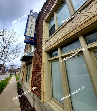 3001 Gillham Rd Apt 206,, Kansas City, MO 64108