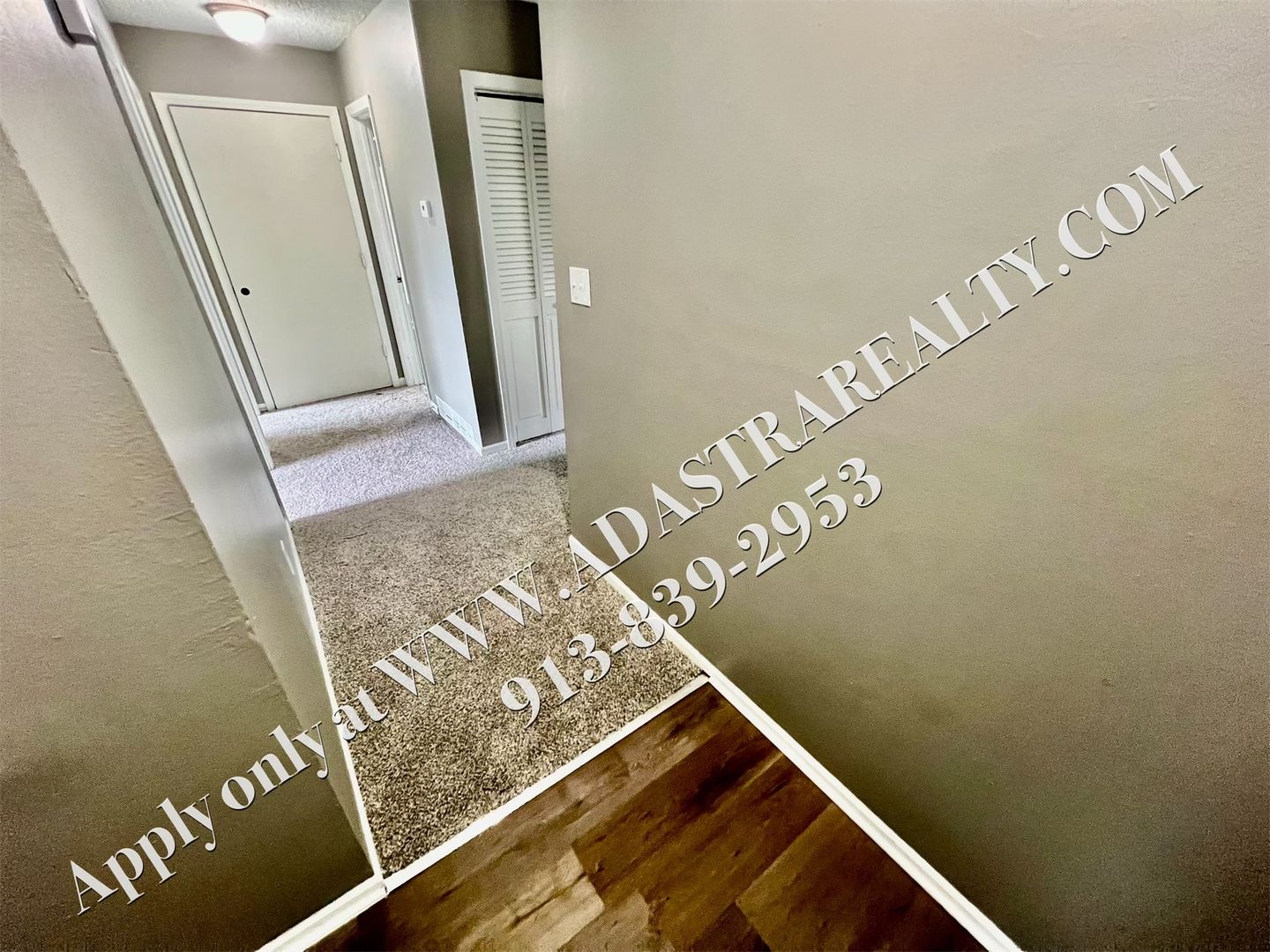 Olathe Apartment: 1310 E 123rd Ter,