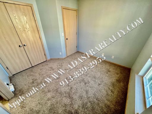2141 SW Rambling Vine Rd,, Lee's Summit, MO 64082