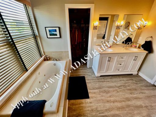 4545 Madison Ave,, Kansas City, MO 64111