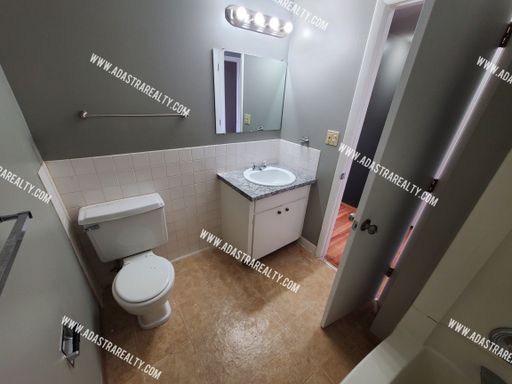1716 E Cedar St,, Unit 3,, Olathe, KS 66062