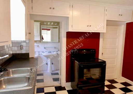 12 E 78th Ter,, Kansas City, MO 64114-1912