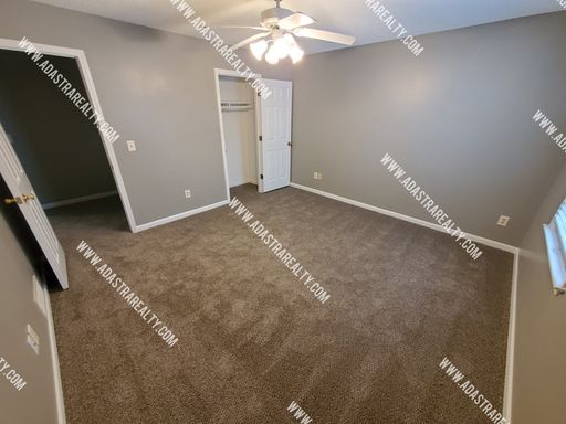 15810 Beverly St,, Overland Park, KS 66223-3475