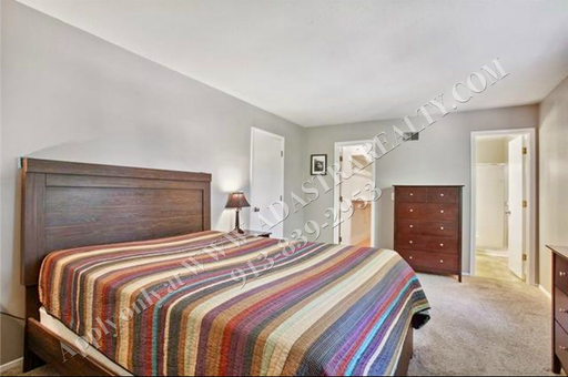 3426 NE 69th St,, Kansas City, MO 64119