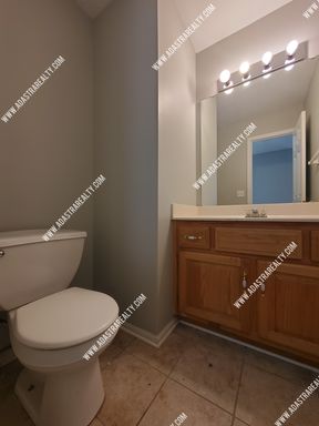 304 N 9th St,, Unit B, Louisburg, KS 66053