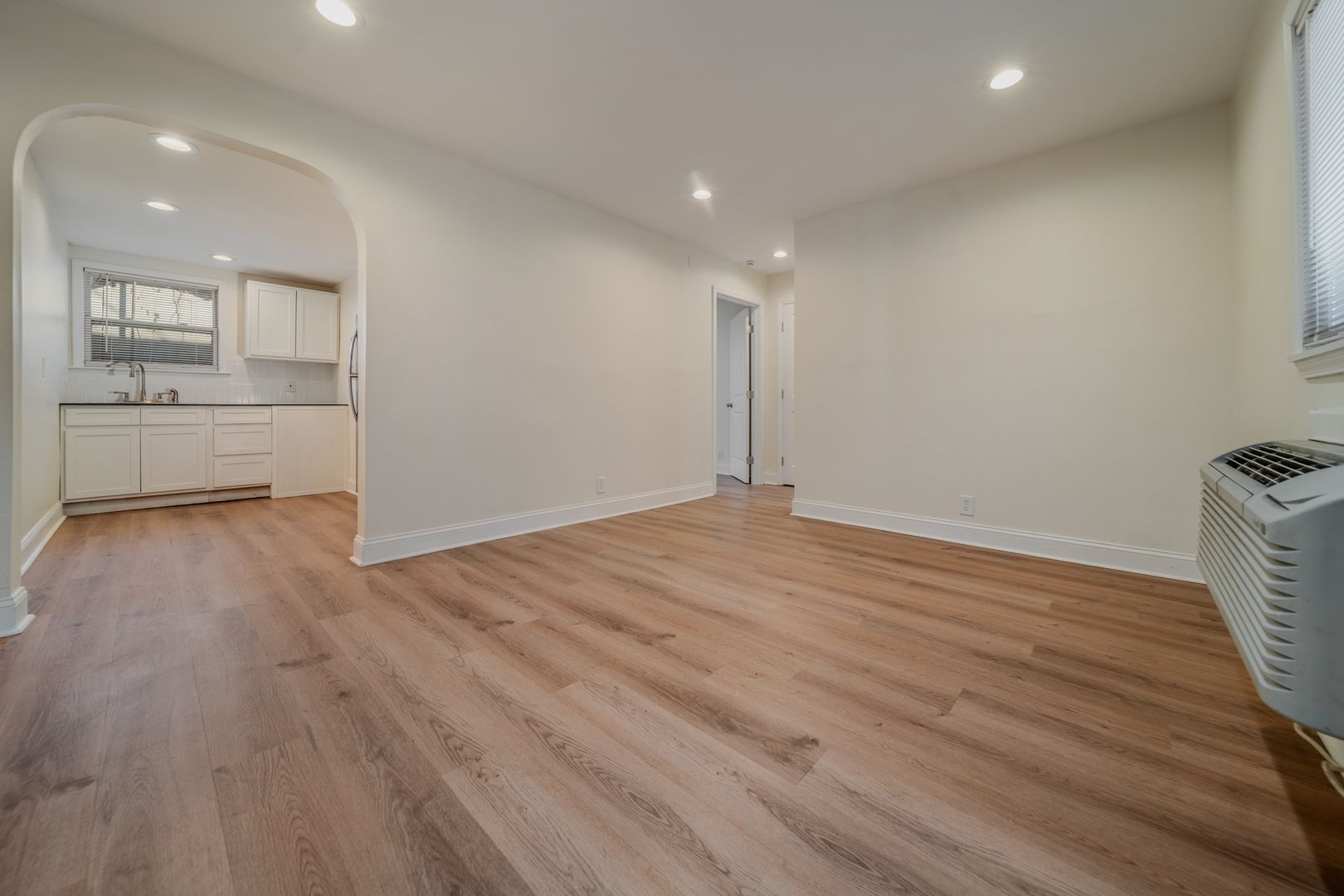 Nashville Apartment: 2025 Jefferson St