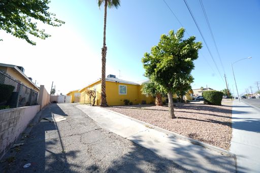 SHOWINGS AVAILABLE NOW – photo 1