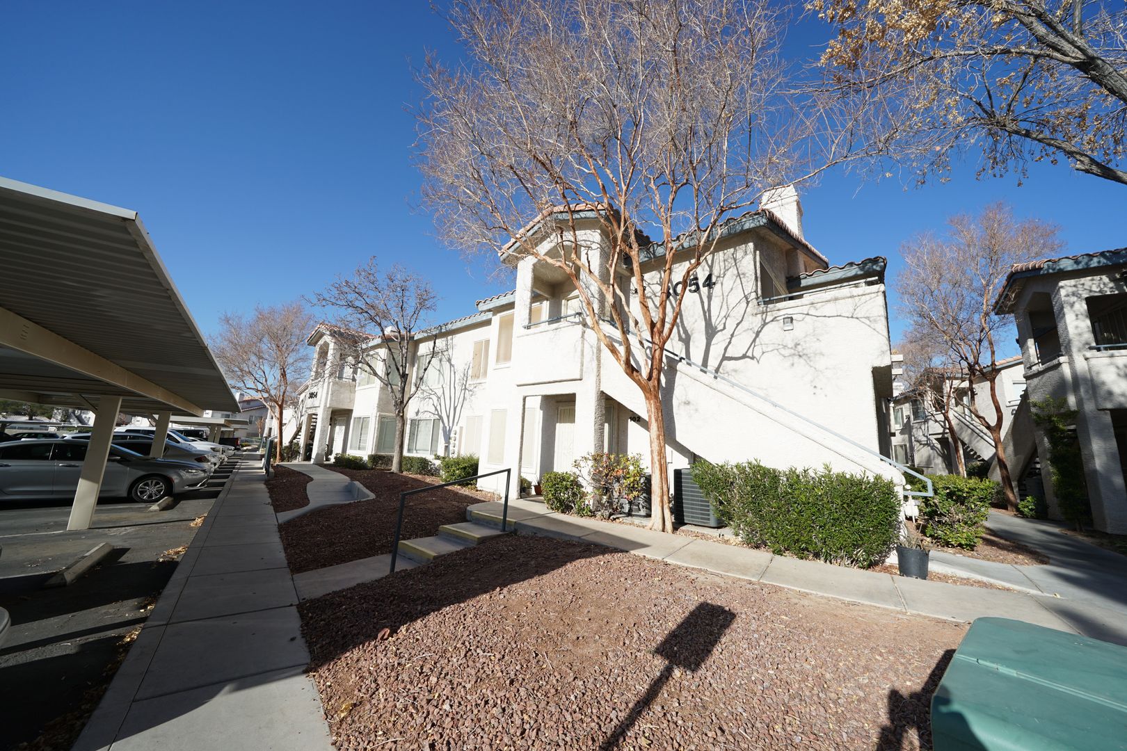 Las Vegas Condo: 3054 Tarpon Dr. #203