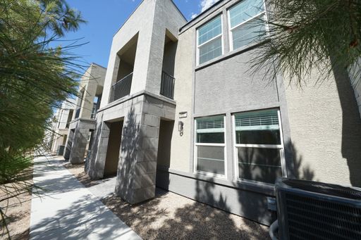 Showings Available Now – photo 1