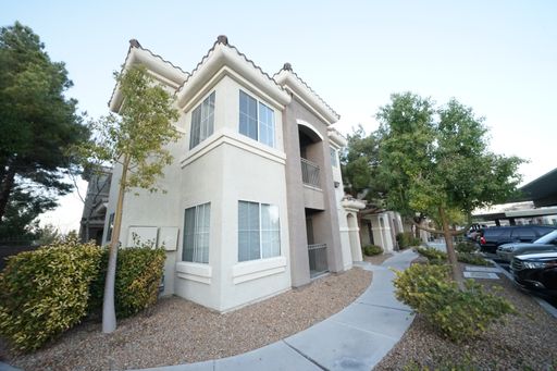 Available for Showings Now – photo 1