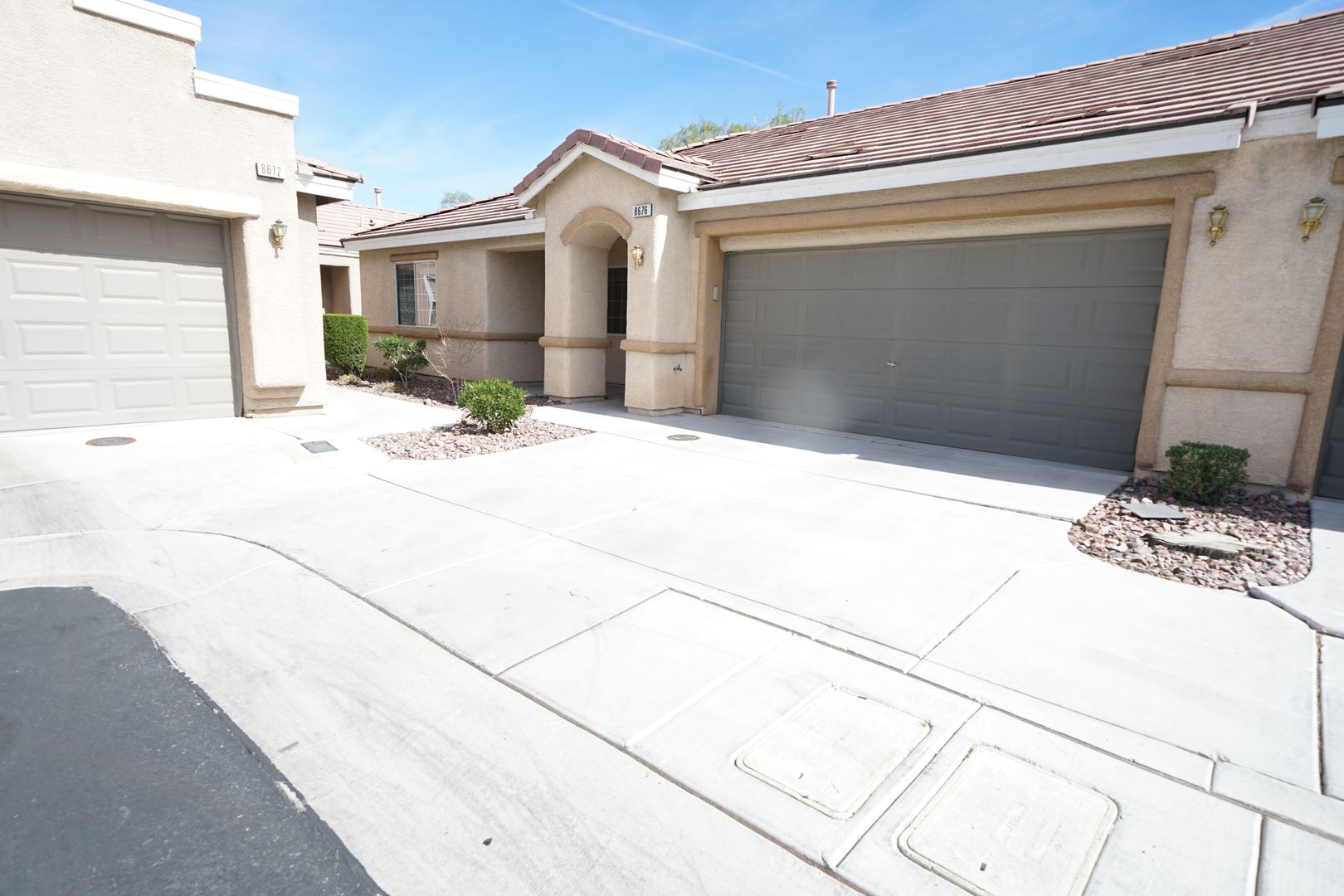 Las Vegas Townhome: 8676 Little Fox St