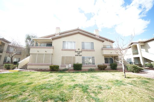 SHOWINGS AVAILABLE NOW – photo 1