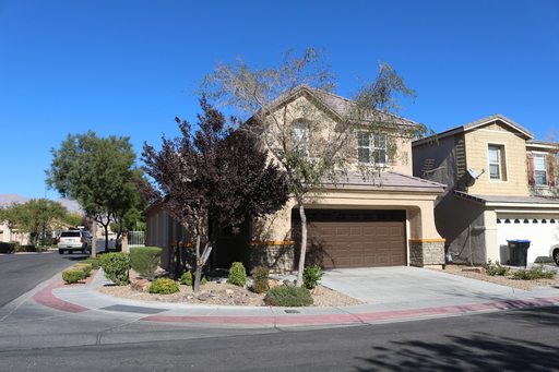 SHOWINGS AVAILABLE NOW – photo 1