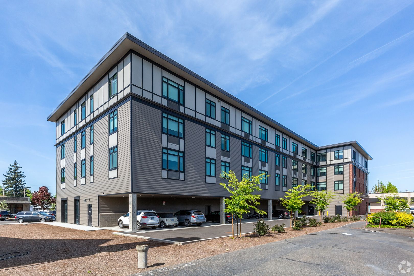 CANBY Apartment: 111 NW 2nd Ave