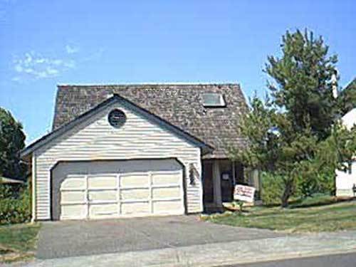 17545 NW Woodmere Court ~ Wonderful home in Cul-de-sac – photo 1