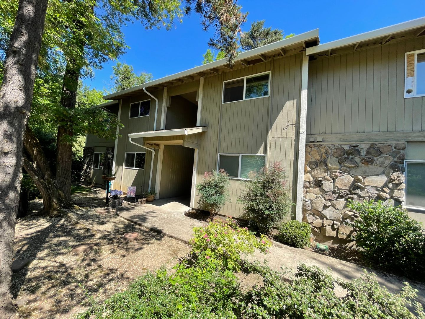 Portland House: 6801 SW Terri Court #59