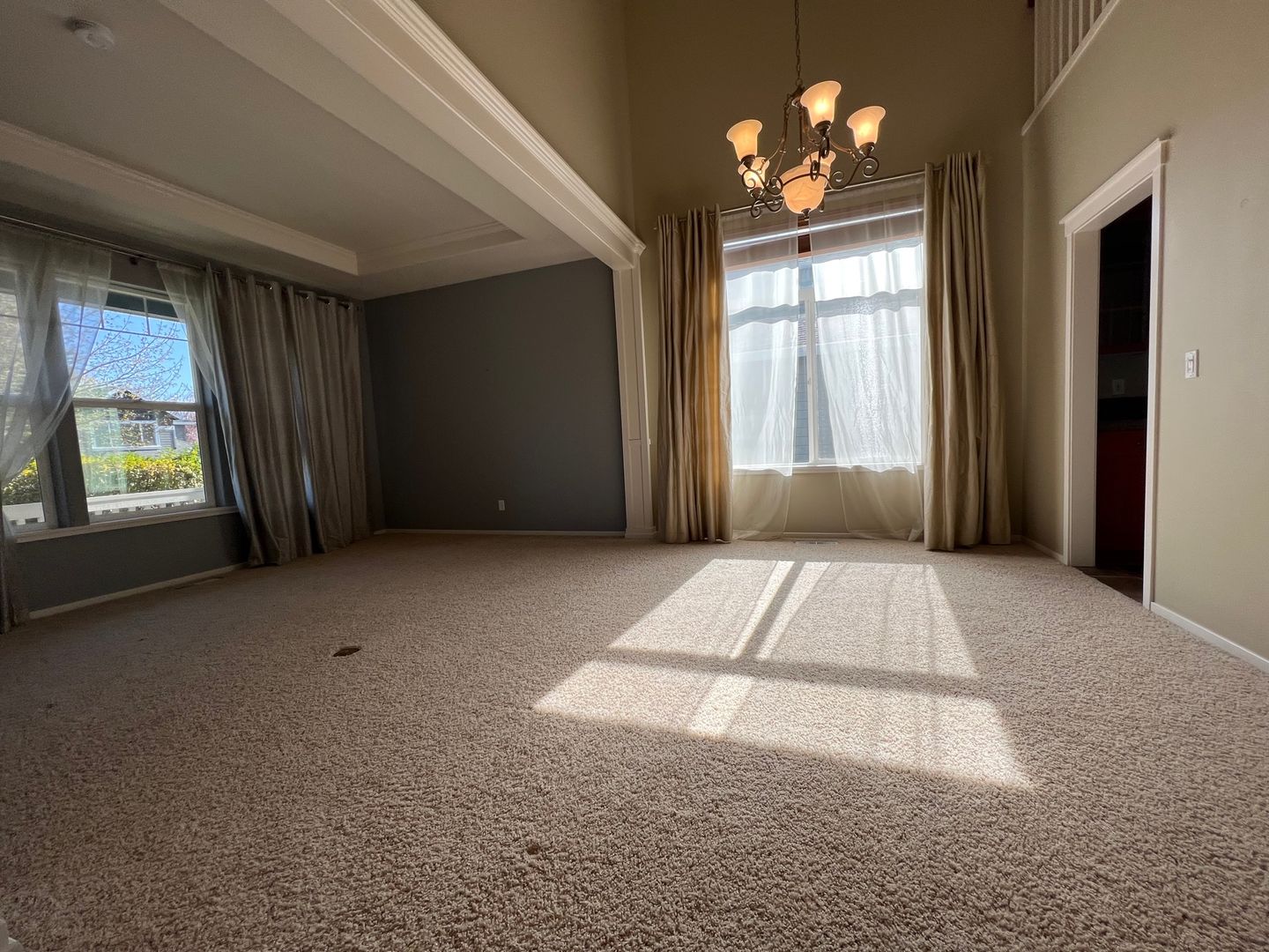 Portland House: 3593 NW Lansbrook Terrace