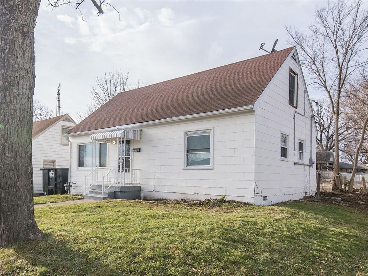 Lexington House: 849 Carneal Road