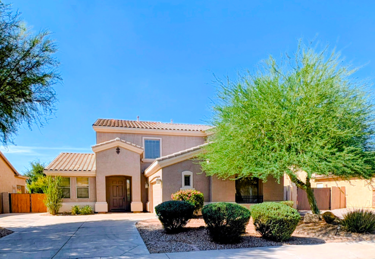 Chandler House: 4708 E County Down Dr