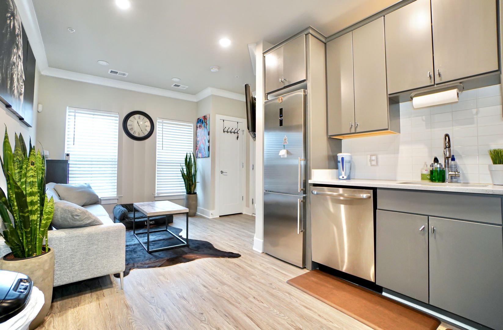 Washington Townhome: 7221 Georgia Ave NW