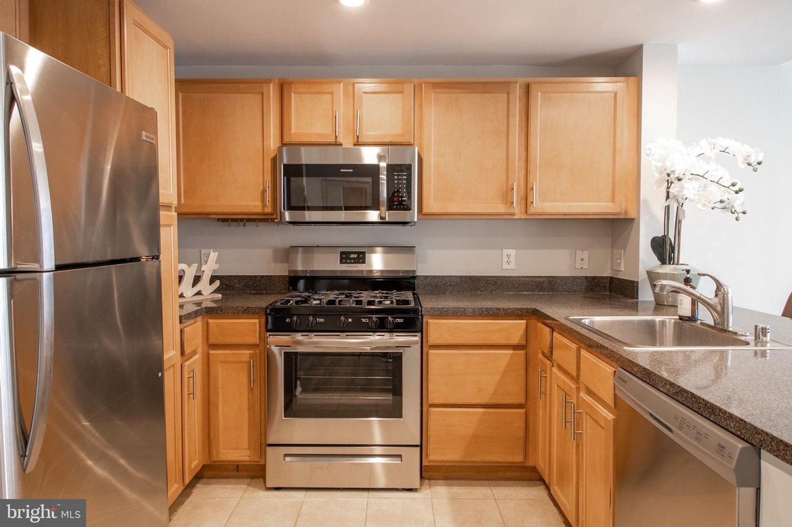 Washington Condo: 350 G St SW