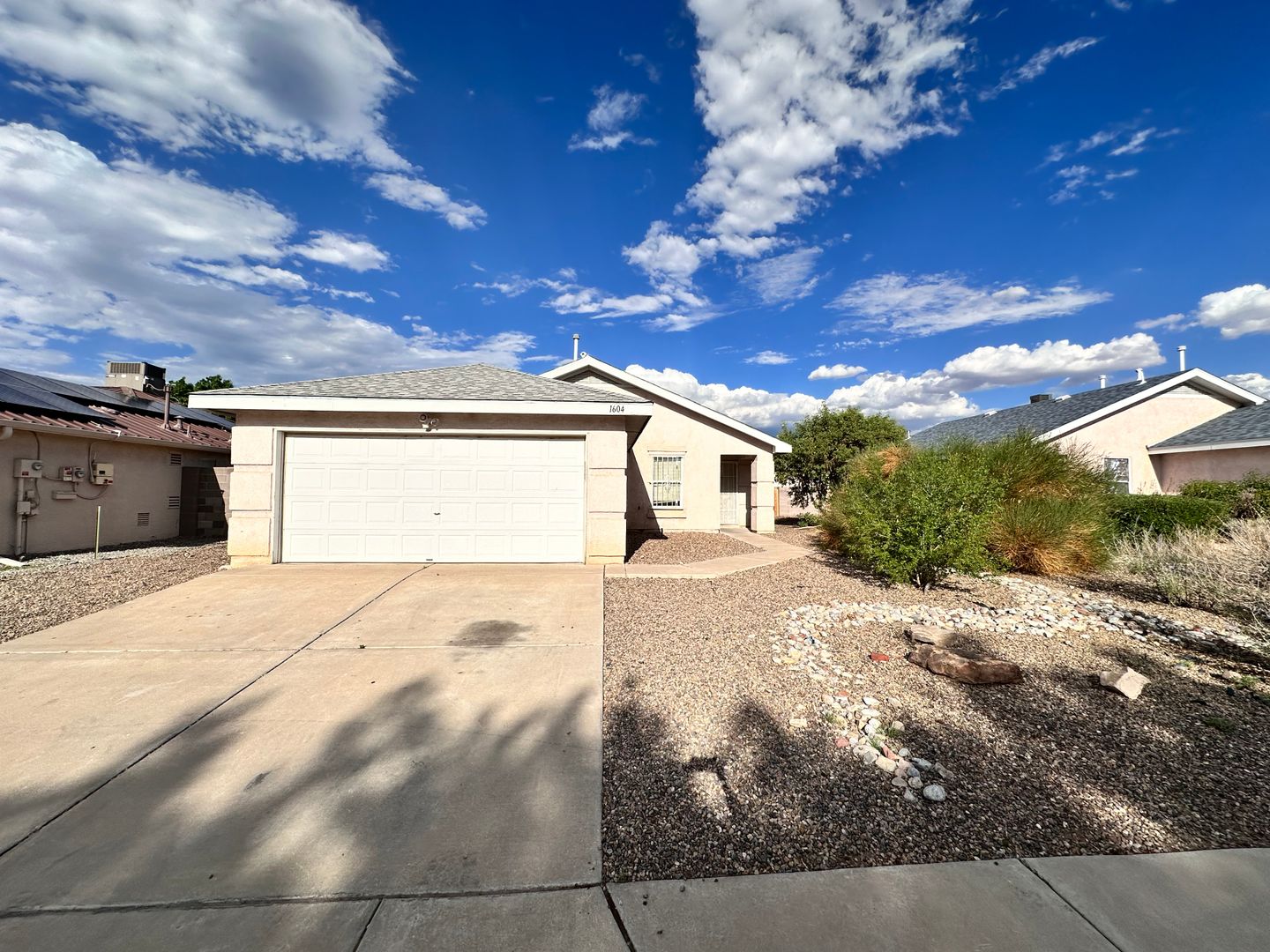 Albuquerque House: 1604 Corriz Dr SW