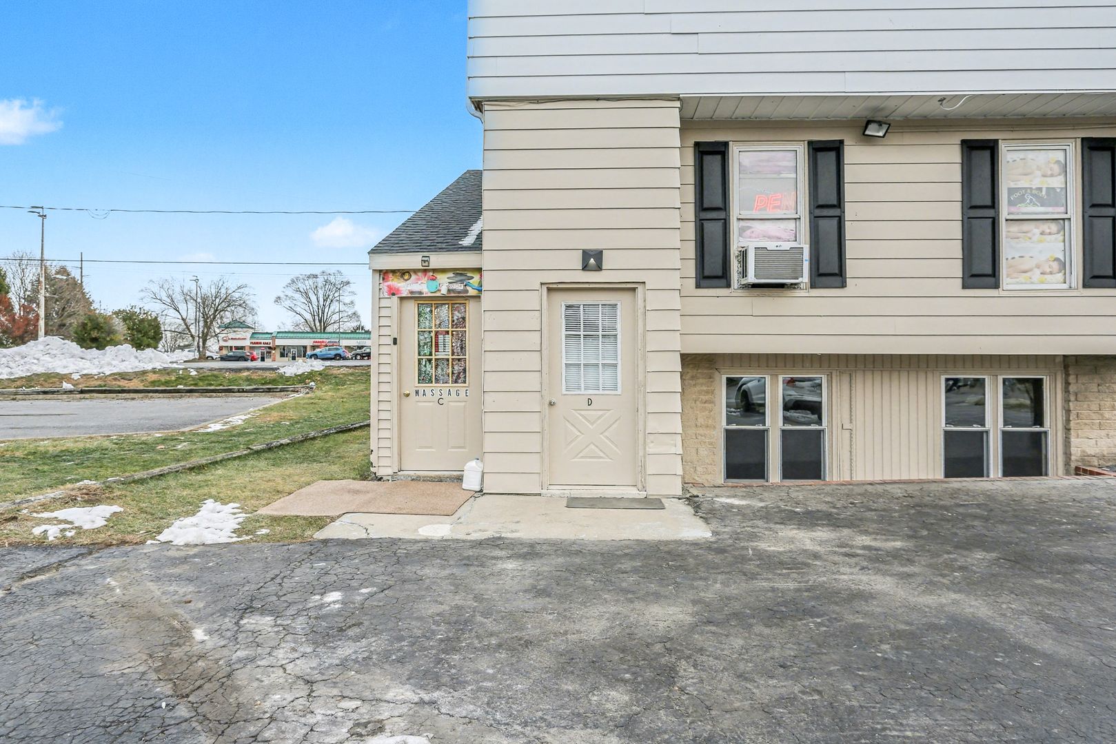 New Cumberland Apartment: 100 Old York Rd