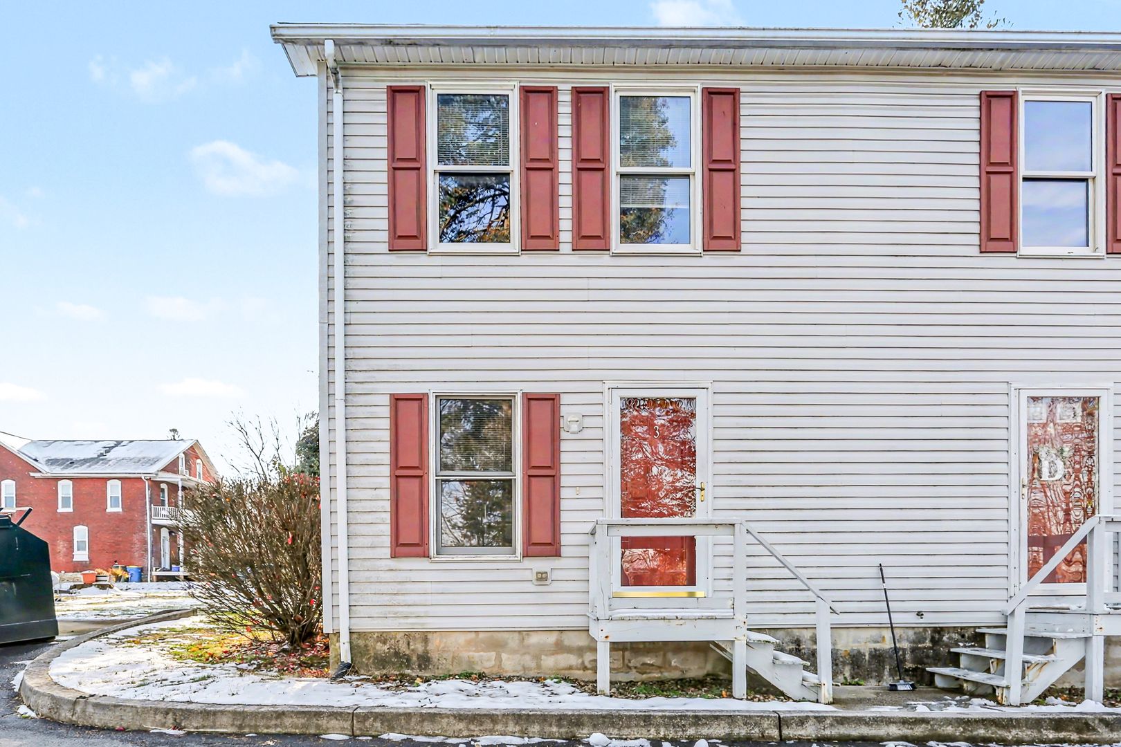 New Cumberland Apartment: 143-145 15th St.