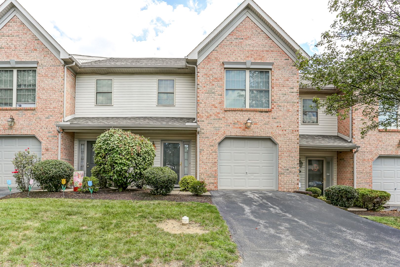 Harrisburg House: 455 Waverly Woods Dr