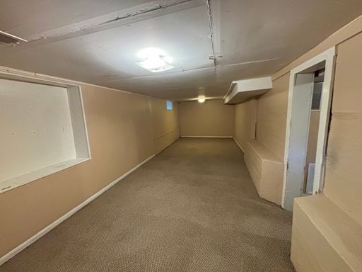 Listing photo thumbnail