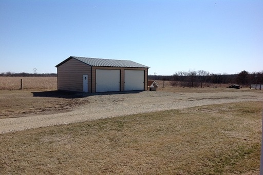 Listing photo thumbnail