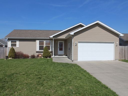 412 Walters Dr, Manhattan, KS 66502